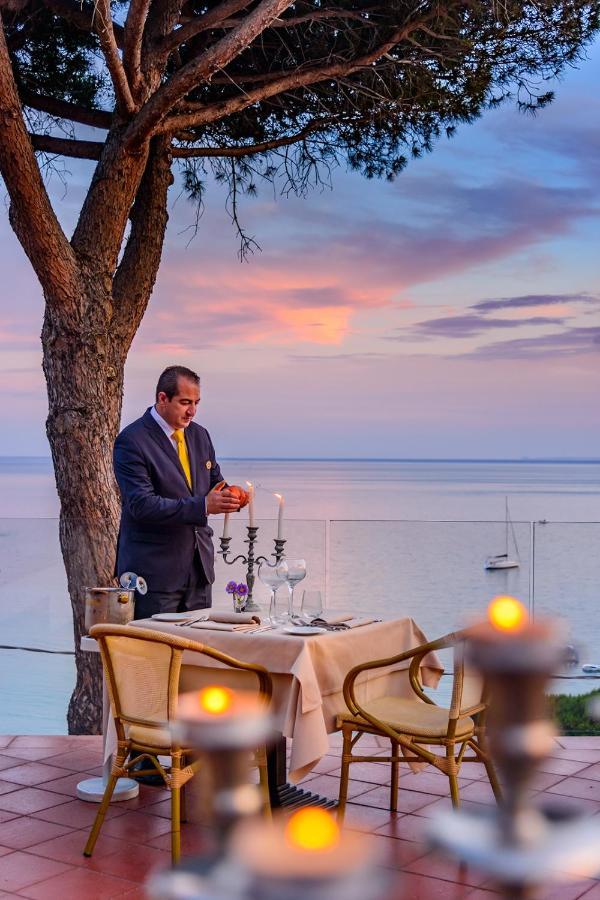 Hotel Baia Imperiale Spiaggia di Cavoli Eksteriør billede